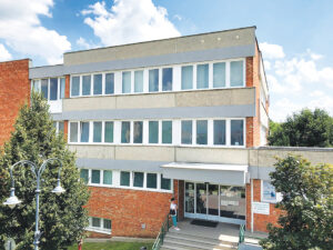 Gödöllő Város Önkormányzata A kórházak irányítása alá kerülnek az önkormányzati szakrendelők