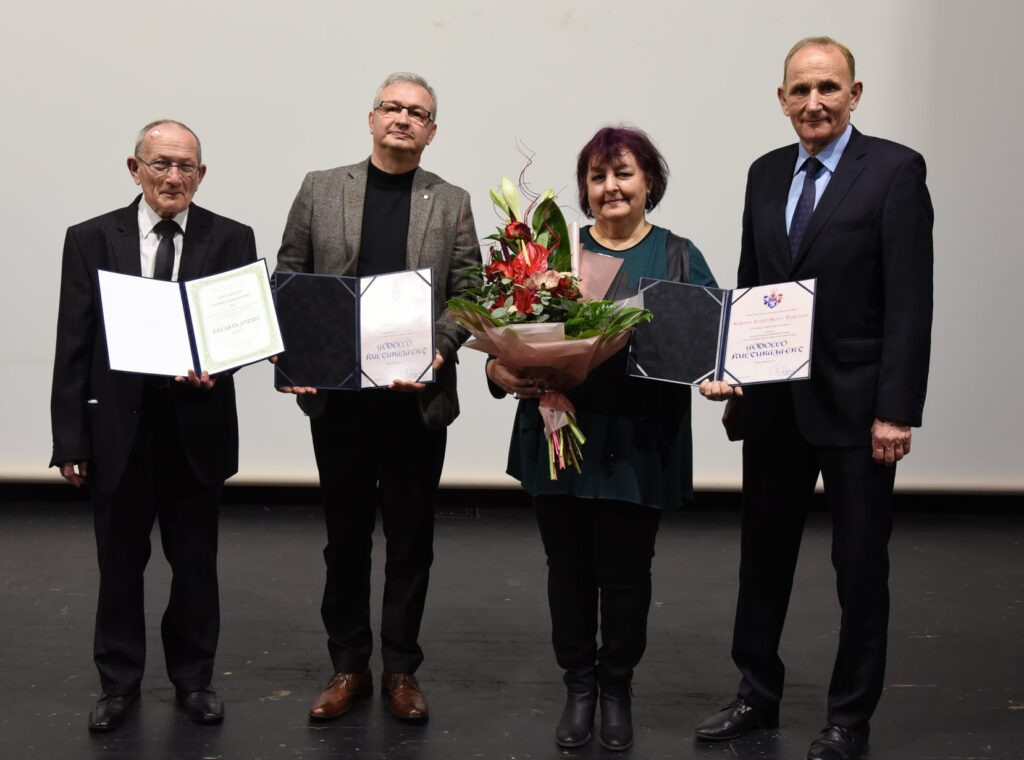 Gödöllő Város Önkormányzata - Díjátadással ünnepeltük a magyar kultúra napját
