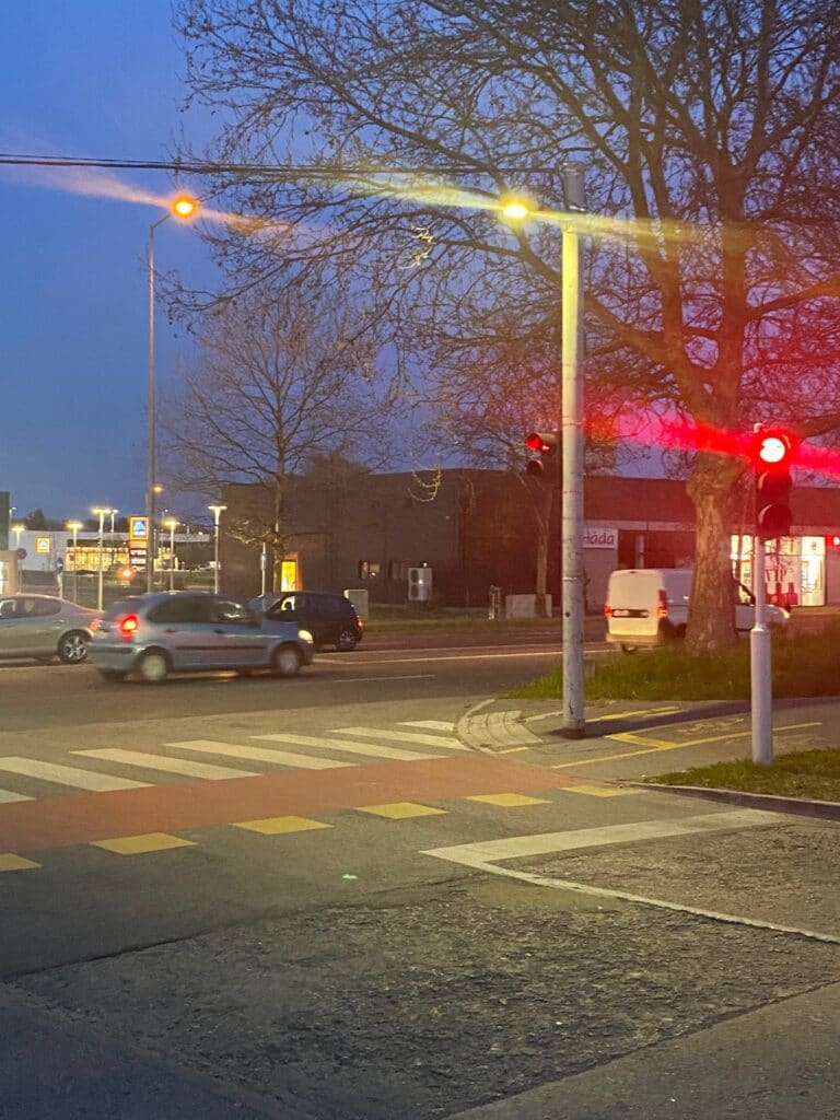 Korszerűbb, energiatakarékosabb közvilágítás Gödöllő Város Önkormányzata Gödöllő Város Önkormányzata - Korszerűbb, energiatakarékosabb közvilágítás