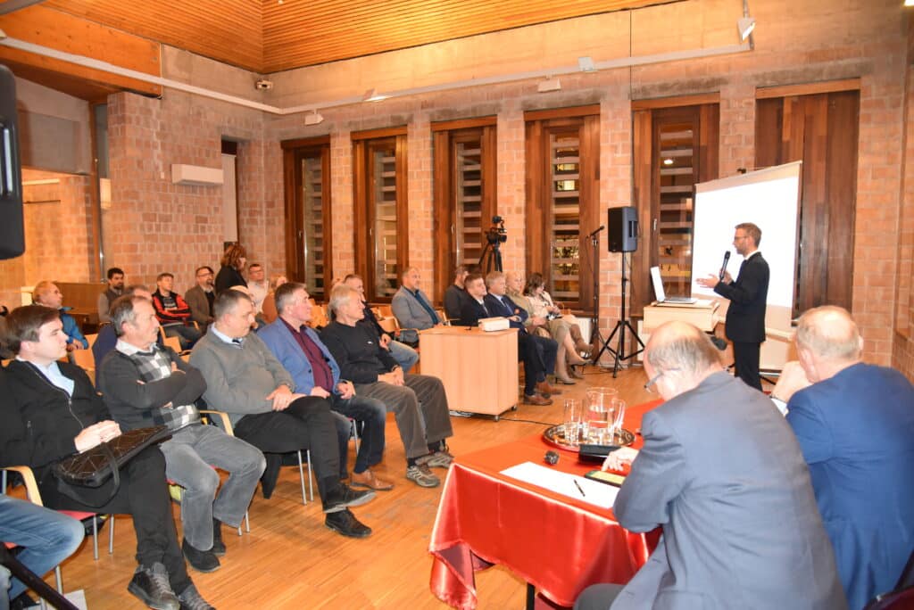 Gödöllő Város Önkormányzata - Az energia helyzet volt a közmeghallgatás fő témája